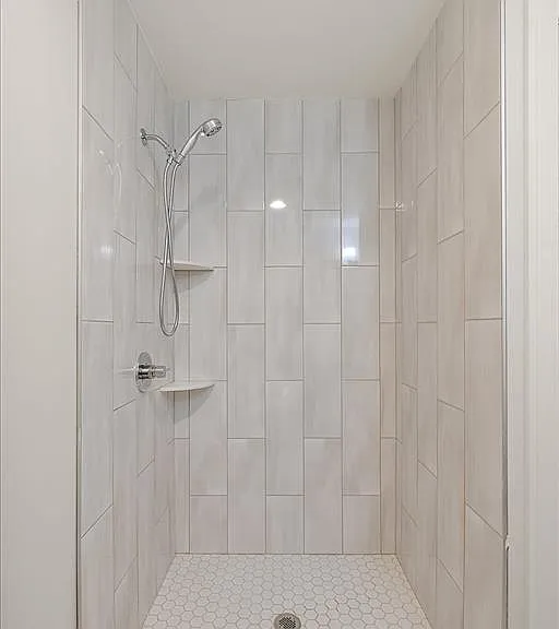 2921 Walsh Dr — Photo 43