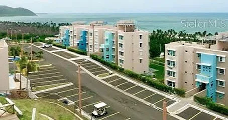 3 bed, 2.0 bath, 1098 sqft, $1,850 — Photo 4