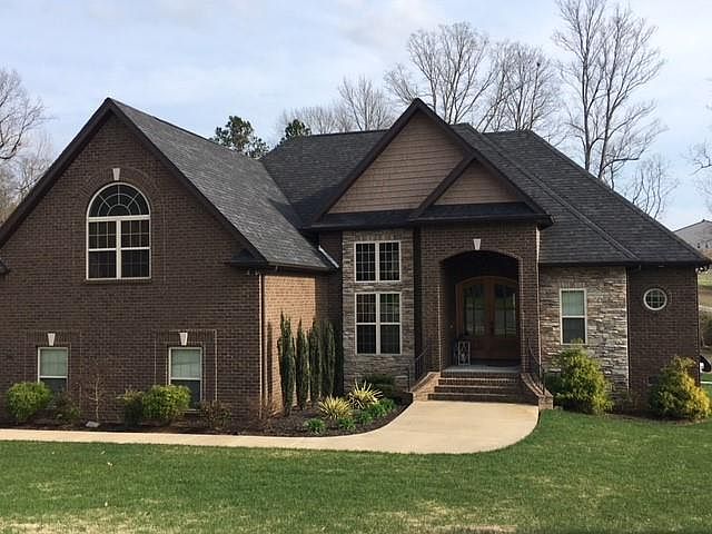 1st image of 206 Renee Ct