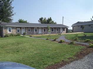 11235 Lee Hwy #B, Fincastle, VA 24090
