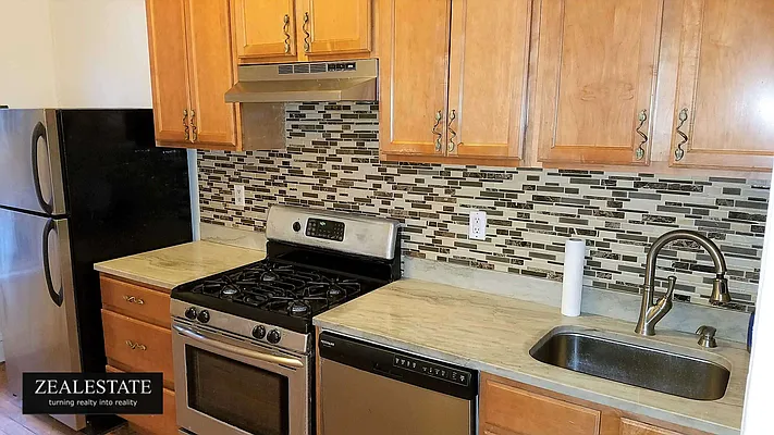 Rented by ZealEstate Group Inc | media 28