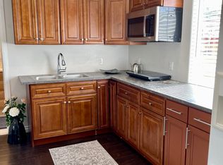 19936 1/2 Saticoy St, Winnetka, CA 91306