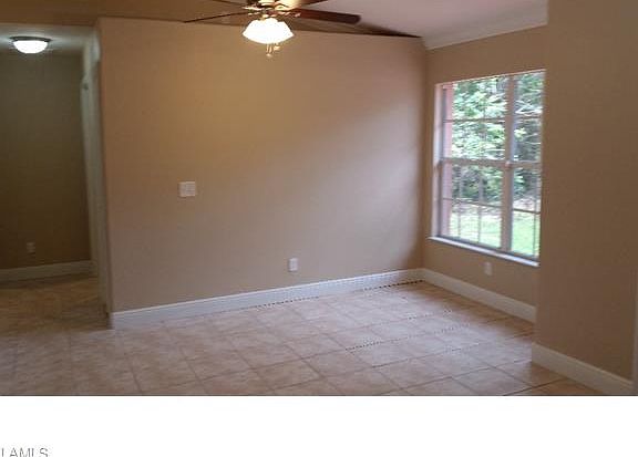 3rd image of 103 Oasis Ct