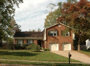 2230 Benedictine Ct, Vienna, VA 22182