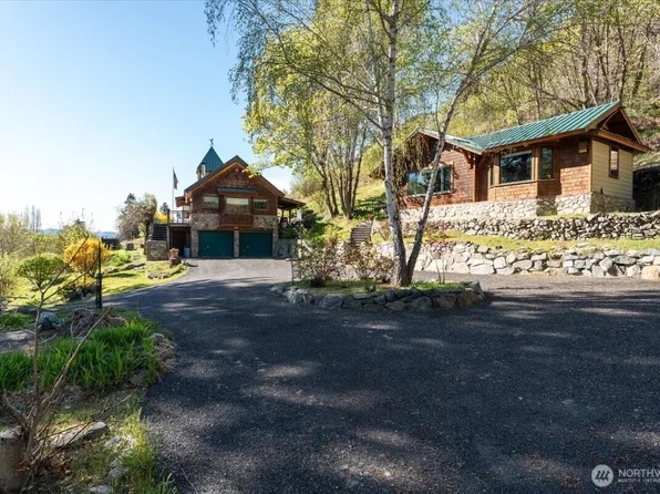 16495 S Lakeshore Road, Chelan, WA 98816