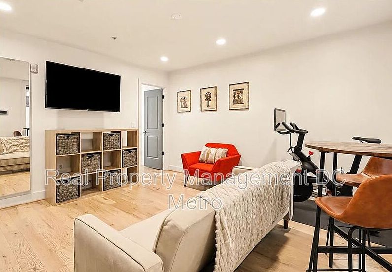 1st image of 811 Upshur St NW Unit 1