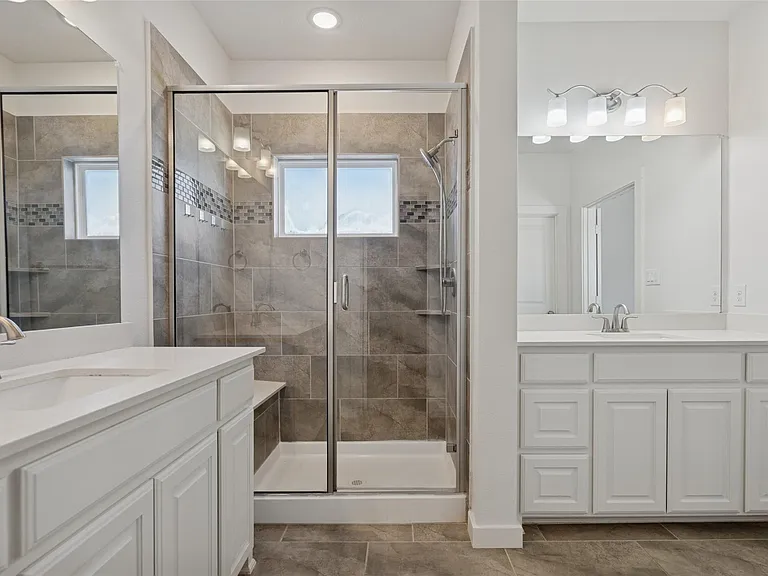 928 Marian Dr — Photo 18