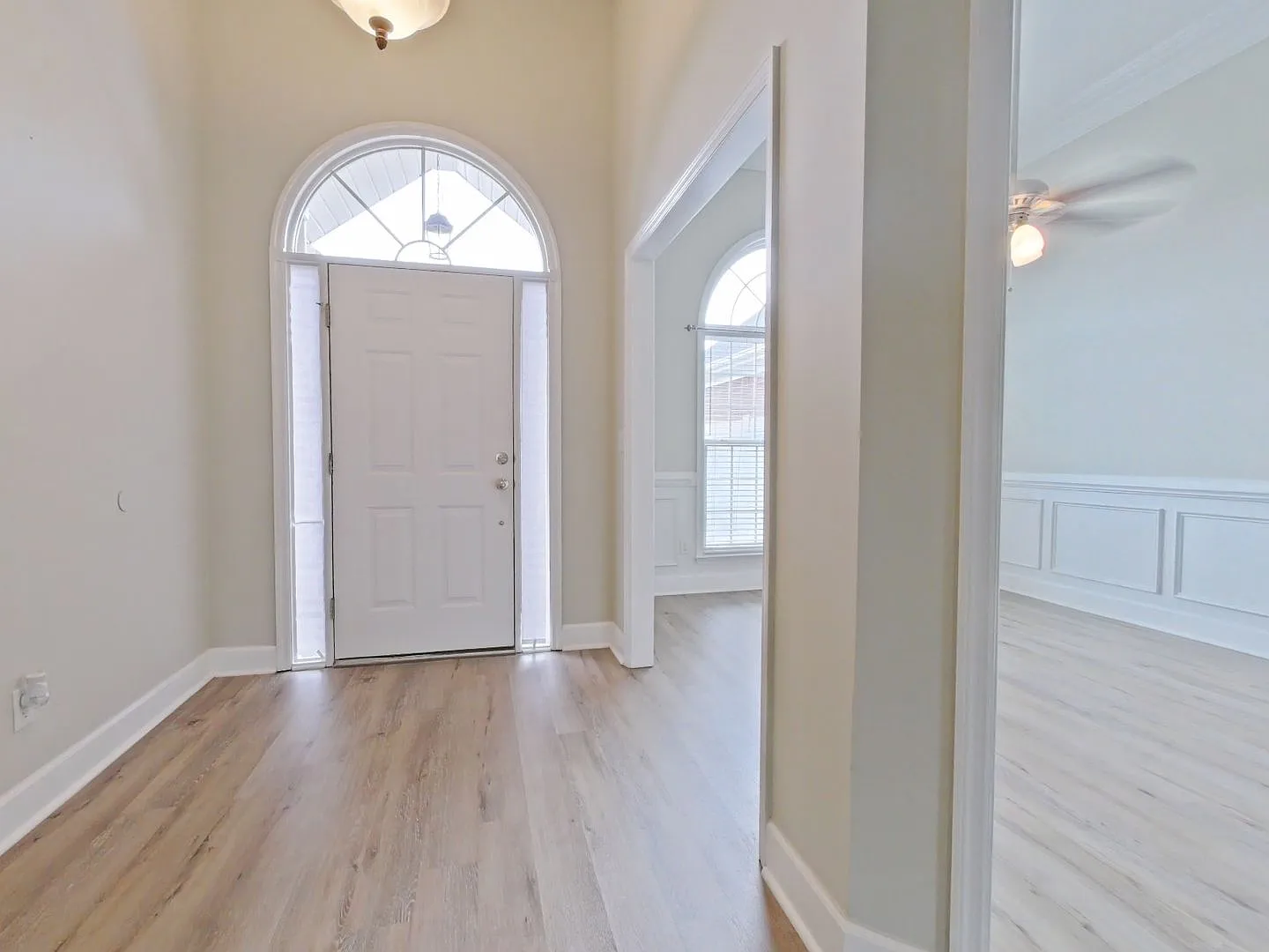 Updated and Clean 4 Bedroom Columbia County Rental — Photo 3