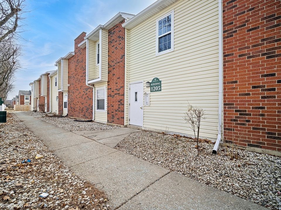 1st image of 1205 Wyndham Ct APT 203