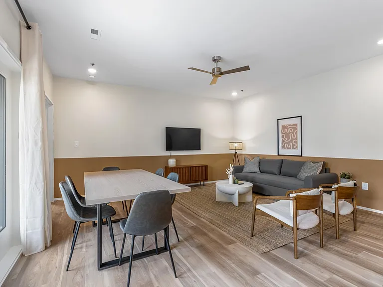 547 Winton Ter NE #1C — Photo 12