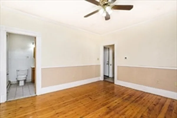 3516 Washington St #2 — Photo 4