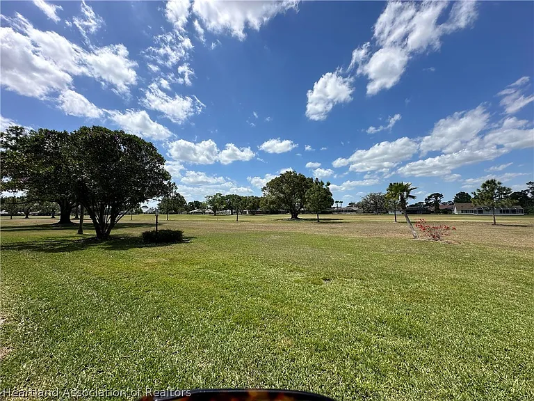 3847 Edgewater Dr — Photo 22