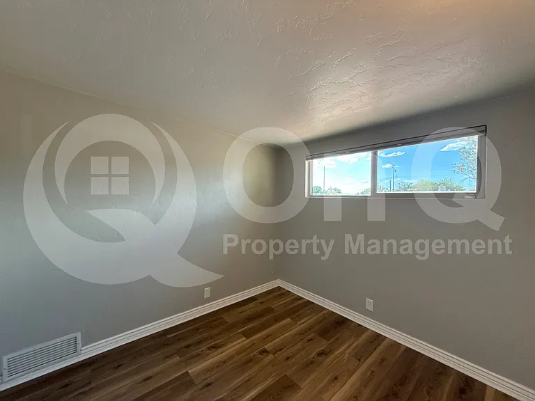 7408 E 29th St — Photo 27