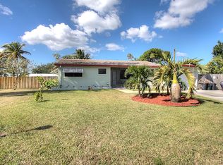 110 NE 28th St, Pompano Beach, FL 33064