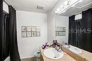 3 bed, 2.0 bath, 1158 sqft, $1,750 — Photo 4