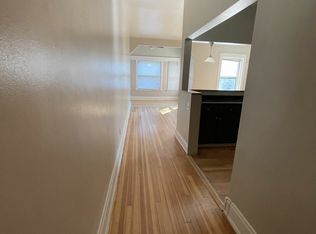 525 Greenup St #S06, Covington, KY 41011