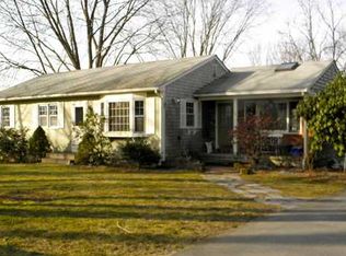 12 Laurel Ln, Warren, RI 02885