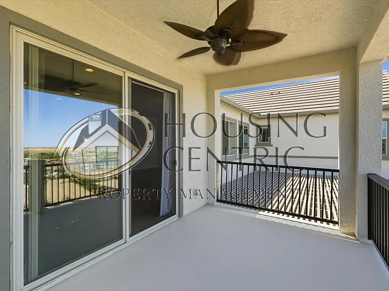 7242 Breaker Point Way — Photo 18