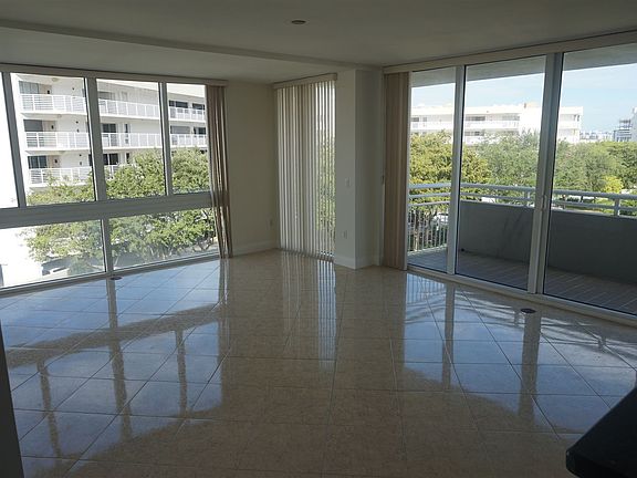 4th image of 225 179th Dr APT 401