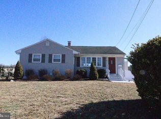 56 Sherbrooke Rd, Ewing, NJ 08638
