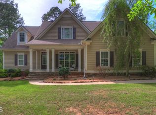 43 Waters Edge Ct, Griffin, GA 30224