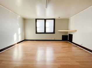 1925 E 5th St APT 5, Anderson, IN 46012