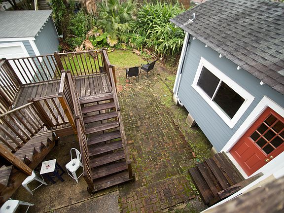 3rd image of 4421 S Johnson St