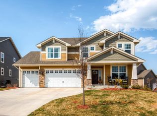 3289 Pin Oak Rd, Hamel, MN 55340