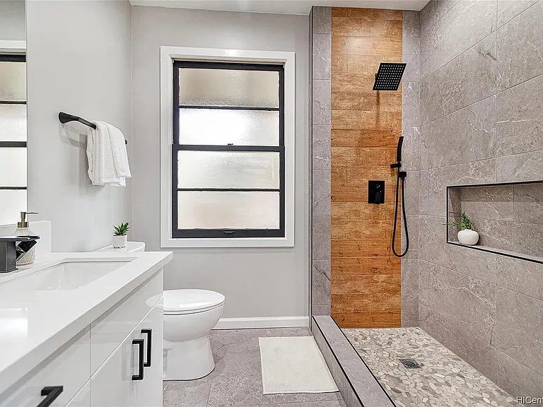Mauna Pl — Photo 15