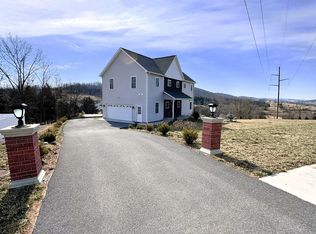 595 Denali Dr, Broadway, VA 22815