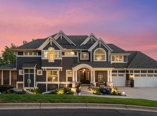 6311 Montee Dr, Eden Prairie, MN 55344