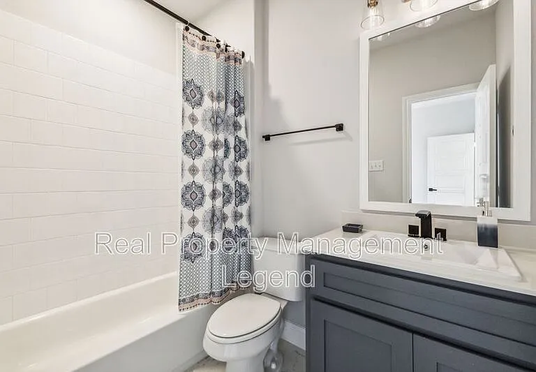6644 Windfall Dr — Photo 26