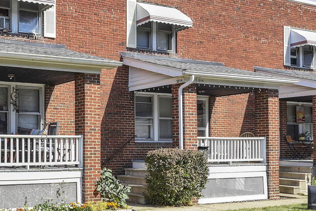 Building Photo - 1909 Broadview Ct