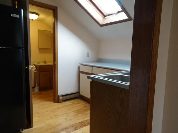 312 La Fayette Ave APT 2, Rockford, IL 61107