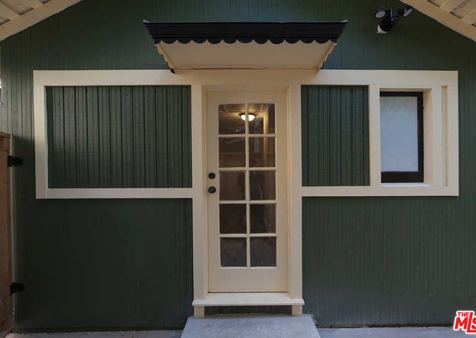 2nd image of 5615 La Mirada Ave #B