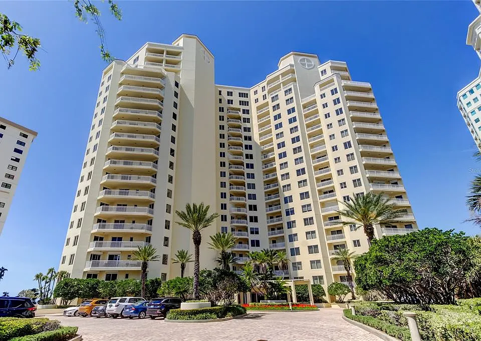 1200 Gulf Blvd #101
