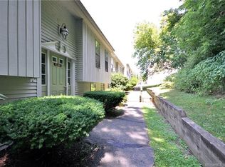 99 Aspetuck Vlg #99, New Milford, CT 06776