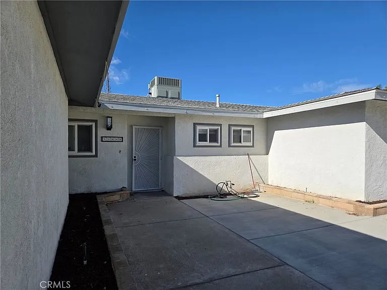 11889 Kilgore St — Photo 12