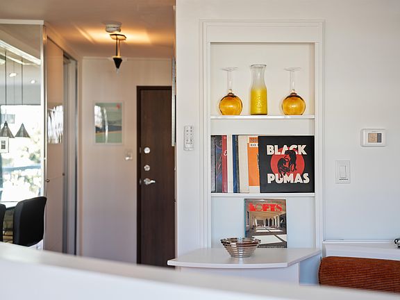3rd image of 2450 Cornwall Ave #210