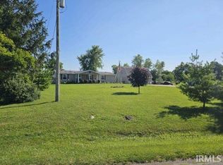1714 E Greenville Pike, Winchester, IN 47394