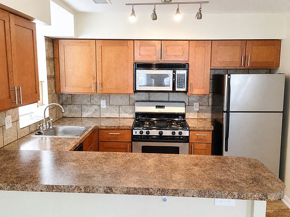 2nd image of 918 N 20th St Unit B