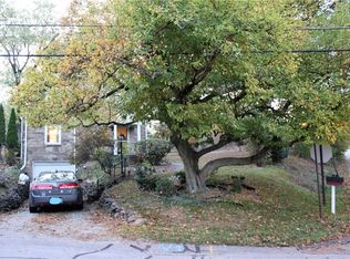 118 Gardenia Dr, Turtle Creek, PA