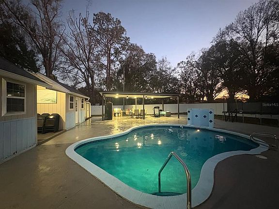 3rd image of 1506 S Oregon Cir