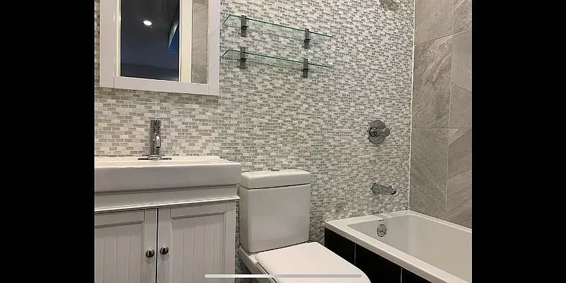 Rented by Delmark Realty LLC | media 26