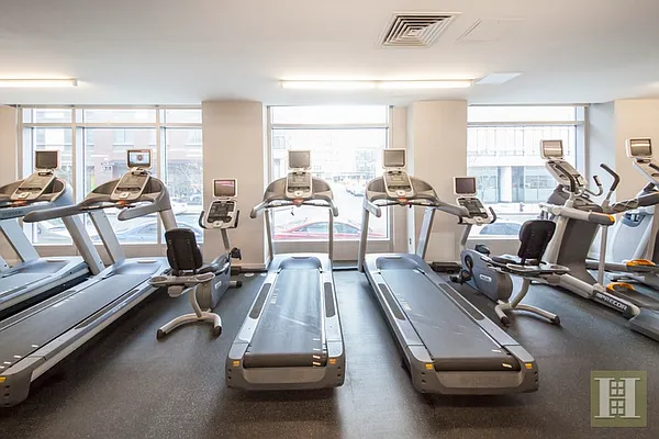 Rented by Halstead Real Estate | media 28