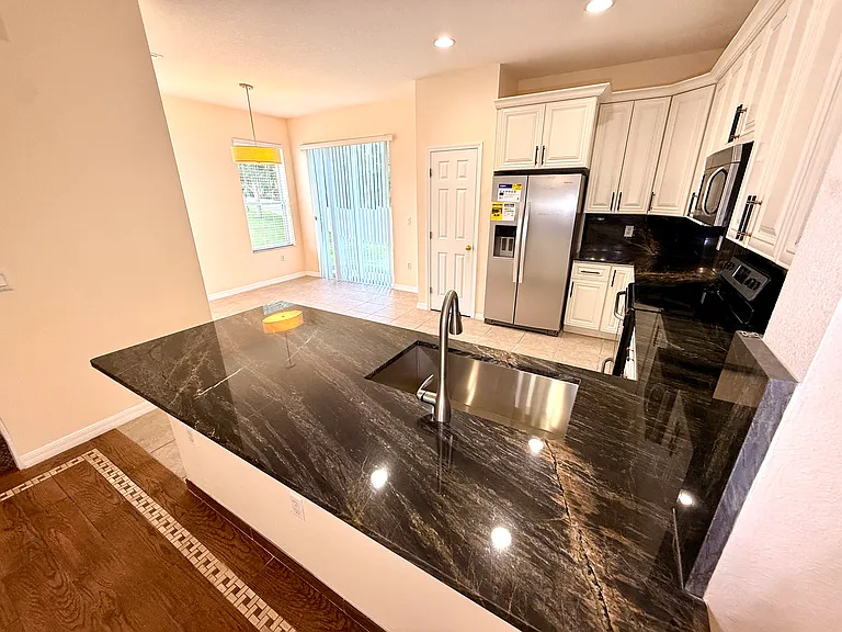 11652 Declaration Dr — Photo 12