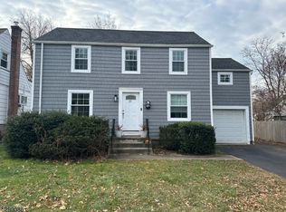 10 Washington Ave, West Caldwell, NJ 07006