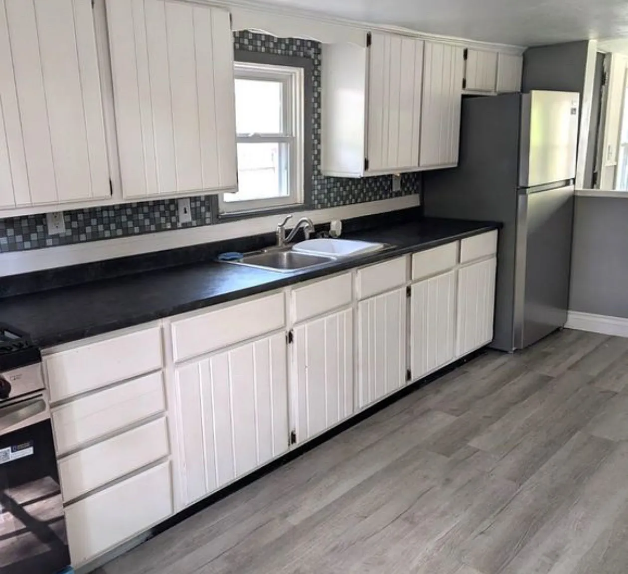 1 bed, 816 sqft, $1,300 — Photo 3
