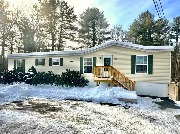 132 Gorham Road, Scarborough, ME 04074