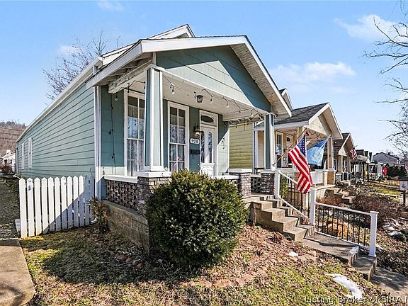 2nd image of 920 Main Street W